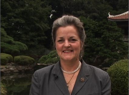 Pic 2. Leuren_INT_Emporer's Garden1